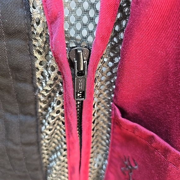 Browning Shooting Vest Mens L Maroon Red Black Right Shoulder Used - Picture 4 of 7